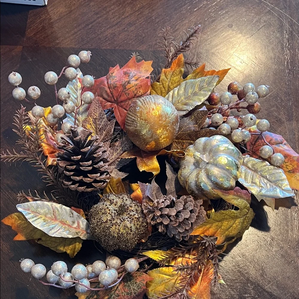 Fall wreath - Picture 1 of 4